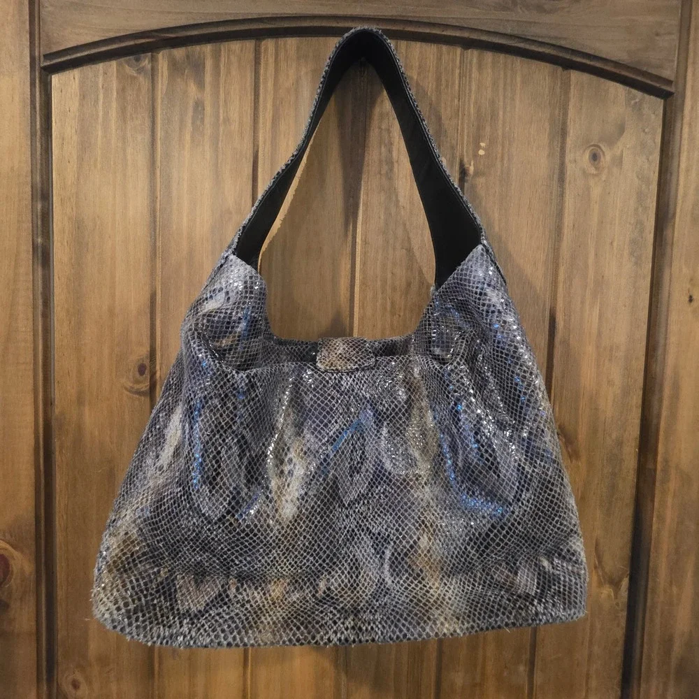 Dooney & Bourke Hobo Bag Womens Large Grey Snakeskin Embossed Leather Good